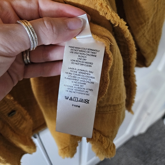 We The Free Summer Daydream Buttondown, gold, xsmall - Picture 4 of 5